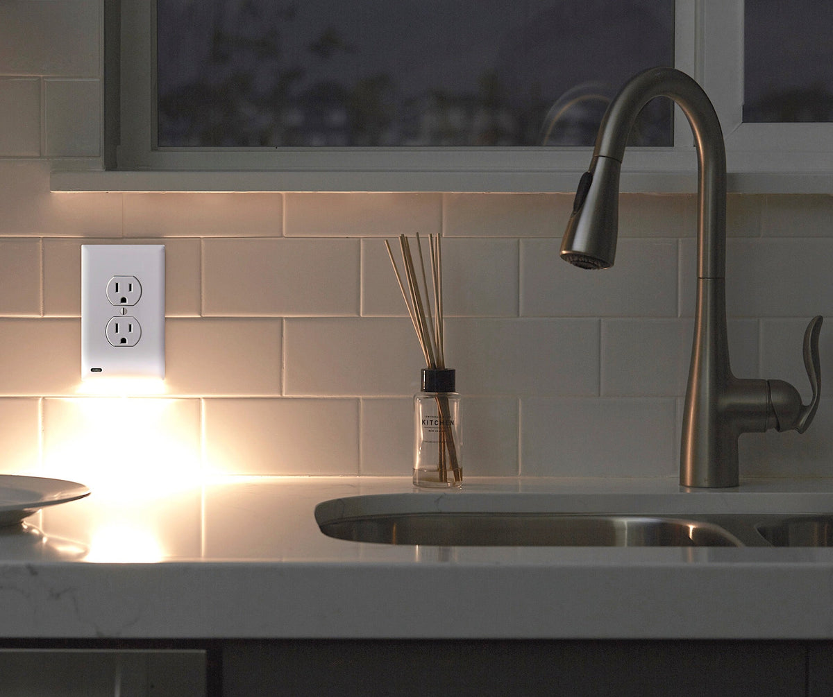 Night Owl or Early Riser? SnapPower Has Outlet Lights for You