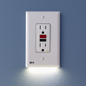 GuideLight 2 Plus for GFCI (Long Prong)